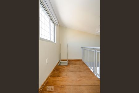 Casa para alugar com 215m², 4 quartos e 6 vagas Casa para alugar com 215m², 4 quartos e 6 vagasQuarto 2