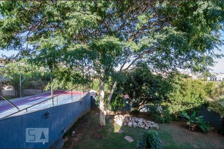 Casa para alugar com 215m², 4 quartos e 6 vagas Casa para alugar com 215m², 4 quartos e 6 vagasSuíte