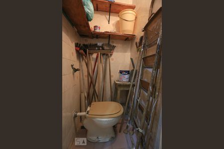 Apartamento à venda com 100m², 3 quartos e 1 vagaBanheiro de Serviço