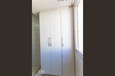 Apartamento para alugar com 63m², 2 quartos e 2 vagas Apartamento para alugar com 63m², 2 quartos e 2 vagasÁrea de Serviço