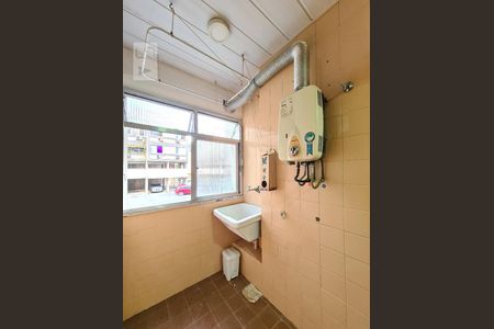 Apartamento à venda com 70m², 3 quartos e 1 vaga Apartamento à venda com 70m², 3 quartos e 1 vagaÁrea de Serviço