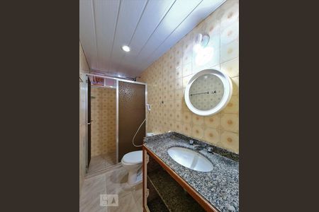 Apartamento à venda com 70m², 3 quartos e 1 vaga Apartamento à venda com 70m², 3 quartos e 1 vagaBanheiro