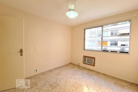 Apartamento à venda com 70m², 3 quartos e 1 vaga Apartamento à venda com 70m², 3 quartos e 1 vagaQuarto 2