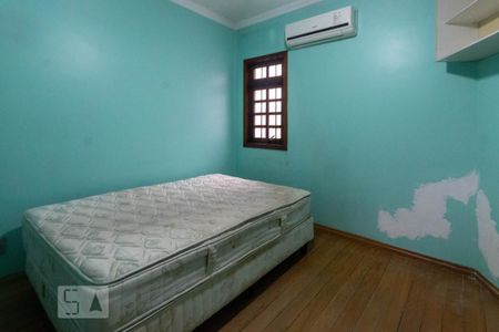 Suíte 1 de casa à venda com 4 quartos, 320m² em Aberta dos Morros, Porto Alegre