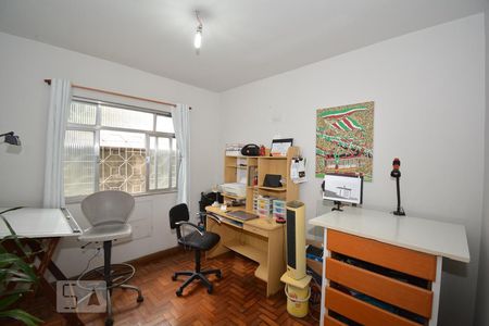 Casa à venda com 240m², 4 quartos e 2 vagasQuarto 2 do Primeiro Piso