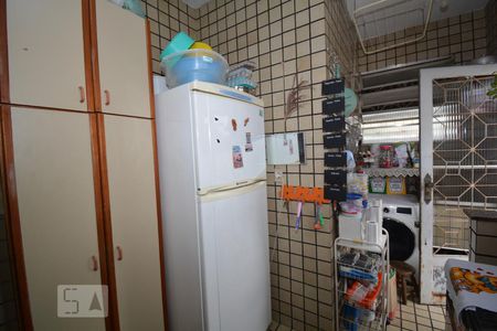 Casa à venda com 240m², 4 quartos e 2 vagasCozinha do Segundo Piso