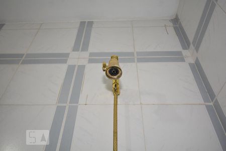 Casa à venda com 240m², 4 quartos e 2 vagasBanheiro da Suíte 1 do Segundo Piso