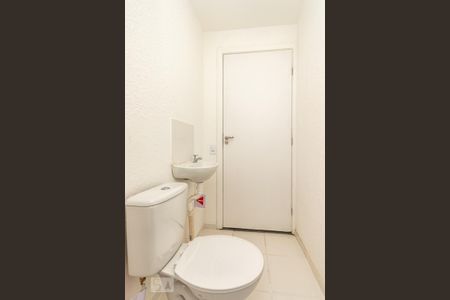 Apartamento para alugar com 44m², 2 quartos e sem vagaBanheiro 