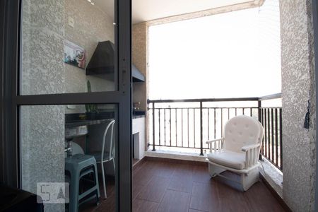 Sacada de apartamento para alugar com 2 quartos, 53m² em Bussocaba, Osasco