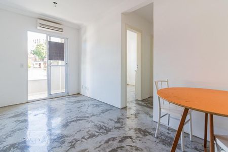 Sala de apartamento à venda com 2 quartos, 56m² em Teresópolis, Porto Alegre