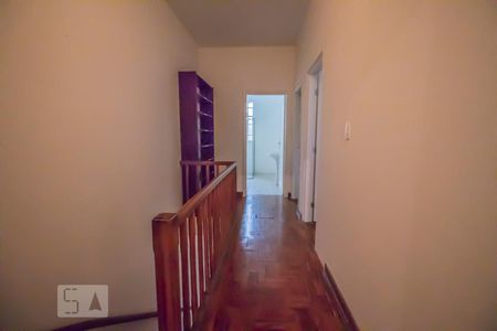 Casa para alugar com 180m², 3 quartos e 3 vagasCorredor