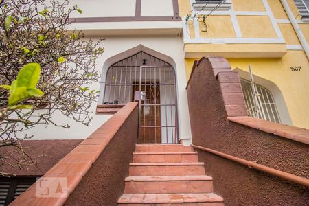 Casa para alugar com 180m², 3 quartos e 3 vagasFachada