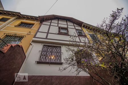 Casa para alugar com 180m², 3 quartos e 3 vagasFachada