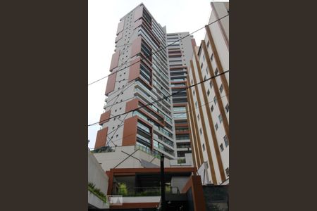 Studio para alugar com 40m², 1 quarto e 1 vaga Studio para alugar com 40m², 1 quarto e 1 vagaFachada