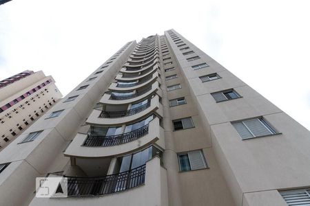 Apartamento à venda com 86m², 3 quartos e 2 vagasFachada