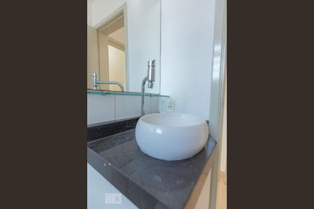 Apartamento para alugar com 54m², 2 quartos e 2 vagas Apartamento para alugar com 54m², 2 quartos e 2 vagasBanheiro Suíte