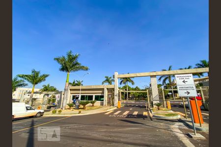 Apartamento para alugar com 54m², 2 quartos e 2 vagas Apartamento para alugar com 54m², 2 quartos e 2 vagasFachada