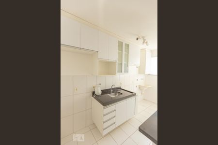 Apartamento para alugar com 54m², 2 quartos e 2 vagas Apartamento para alugar com 54m², 2 quartos e 2 vagasCozinha
