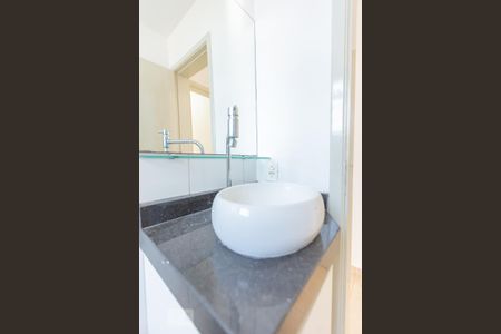 Apartamento para alugar com 54m², 2 quartos e 2 vagas Apartamento para alugar com 54m², 2 quartos e 2 vagasBanheiro Suíte