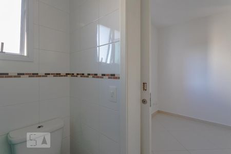 Apartamento para alugar com 69m², 2 quartos e 1 vaga Apartamento para alugar com 69m², 2 quartos e 1 vagaBanheiro