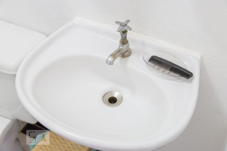 Apartamento para alugar com 49m², 2 quartos e 1 vaga Apartamento para alugar com 49m², 2 quartos e 1 vagaBanheiro