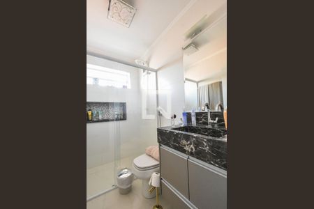 Casa à venda com 160m², 3 quartos e 1 vagaBanheiro 02