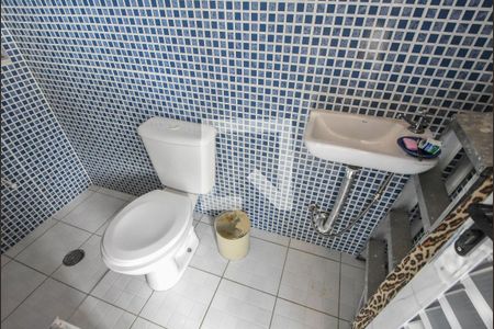 Casa à venda com 160m², 3 quartos e 1 vagaBanheiro de Serviços