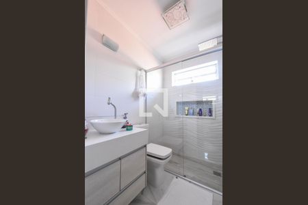 Casa à venda com 160m², 3 quartos e 1 vagaBanheiro Suíte 01