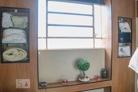 Apartamento à venda com 110m², 4 quartos e 2 vagas Apartamento à venda com 110m², 4 quartos e 2 vagasBanheiro Social