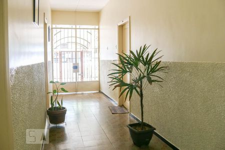 Apartamento à venda com 110m², 4 quartos e 2 vagas Apartamento à venda com 110m², 4 quartos e 2 vagasHall de Entrada