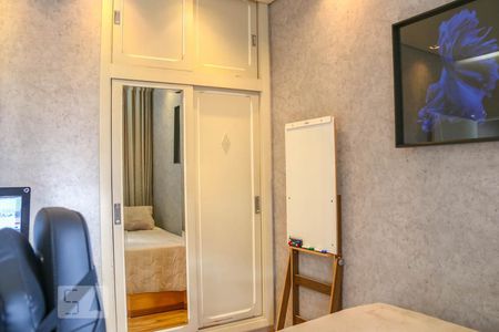 Apartamento à venda com 110m², 4 quartos e 2 vagas Apartamento à venda com 110m², 4 quartos e 2 vagasQuarto 3