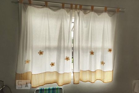 Casa à venda com 100m², 3 quartos e 1 vaga Casa à venda com 100m², 3 quartos e 1 vagaQuarto 1