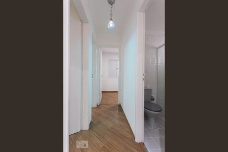 Apartamento para alugar com 76m², 3 quartos e 1 vaga Apartamento para alugar com 76m², 3 quartos e 1 vagaBanheiro Corredor