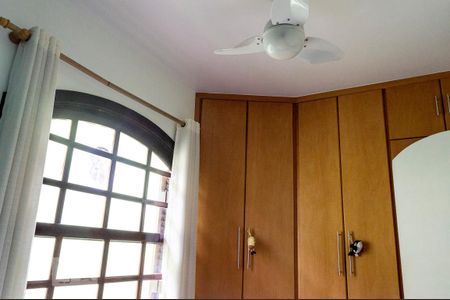 Casa à venda com 125m², 3 quartos e 2 vagas Casa à venda com 125m², 3 quartos e 2 vagasQuarto 1