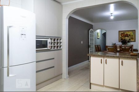 Casa à venda com 125m², 3 quartos e 2 vagas Casa à venda com 125m², 3 quartos e 2 vagasCozinha