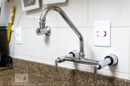 Casa à venda com 125m², 3 quartos e 2 vagas Casa à venda com 125m², 3 quartos e 2 vagasCozinha - Torneira