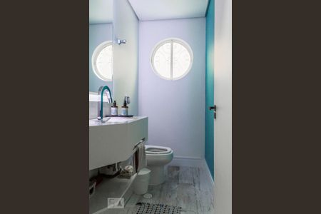 Lavabo de casa à venda com 3 quartos, 125m² em Vila Basileia, São Paulo