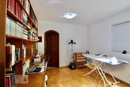 Casa à venda com 900m², 5 quartos e 3 vagasQuarto de Serviço 1