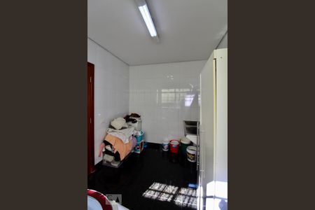 Casa à venda com 900m², 5 quartos e 3 vagasLavanderia