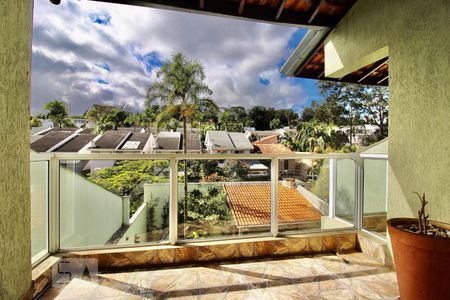 Casa à venda com 900m², 5 quartos e 3 vagasSuíte 4 - Varanda