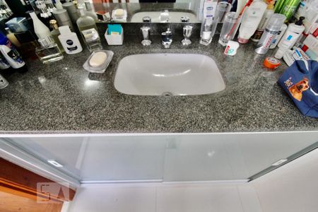 Casa à venda com 900m², 5 quartos e 3 vagasBanheiro da Suíte 3