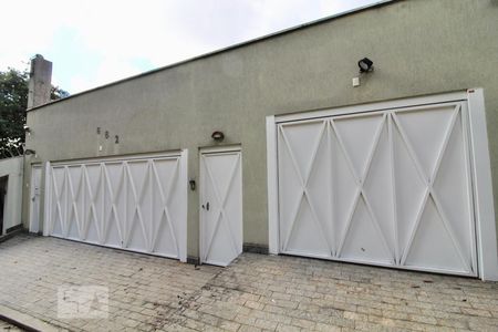 Casa à venda com 900m², 5 quartos e 3 vagasFachada