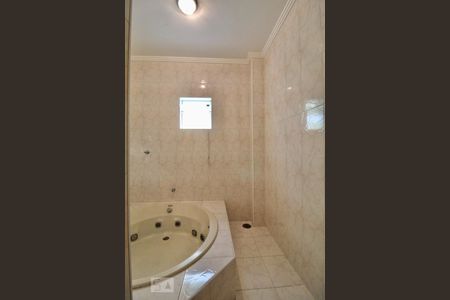 Casa à venda com 900m², 5 quartos e 3 vagasBanheiro - Salão de Festa