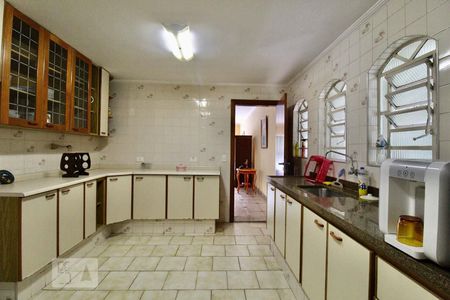 Casa à venda com 900m², 5 quartos e 3 vagasSalão de Festa - Cozinha