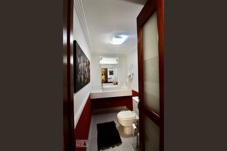 Casa à venda com 900m², 5 quartos e 3 vagasLavabo