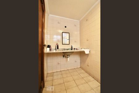 Casa à venda com 900m², 5 quartos e 3 vagasBanheiro de Serviço