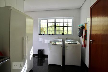 Casa à venda com 900m², 5 quartos e 3 vagasLavanderia