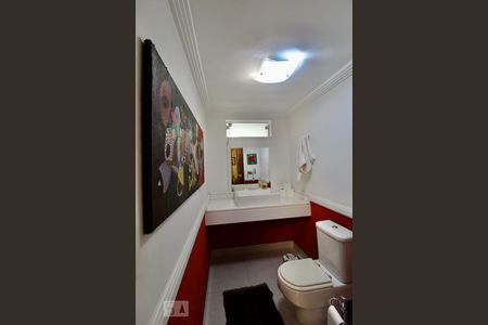 Casa à venda com 900m², 5 quartos e 3 vagasLavabo