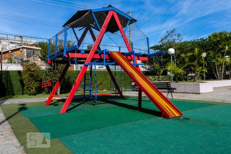 Apartamento à venda com 51m², 2 quartos e 1 vaga Apartamento à venda com 51m², 2 quartos e 1 vagaÁrea comum - Playground