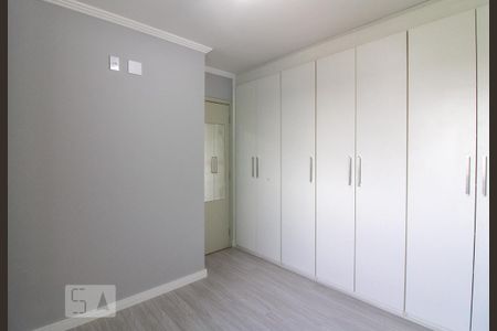 Quarto 1 de apartamento para alugar com 2 quartos, 50m² em Parque Novo Mundo, São Paulo